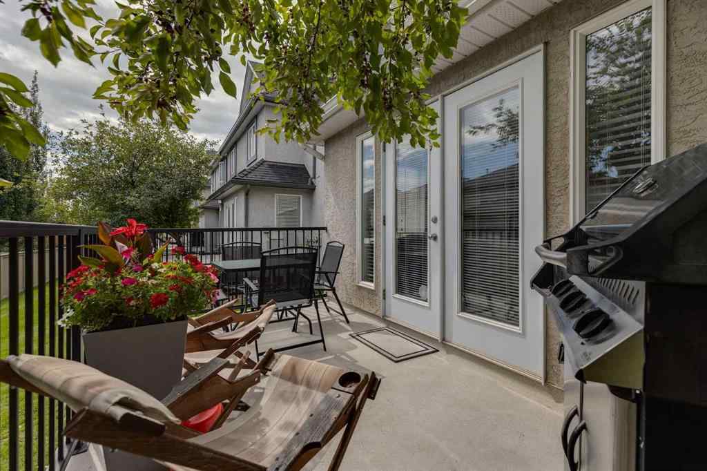 MLS® A2250429 - 46 Simcoe Place SW in Signal Hill Calgary, Residential