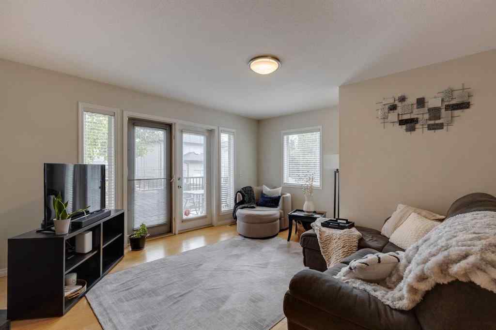 MLS® A2250429 - 46 Simcoe Place SW in Signal Hill Calgary, Residential