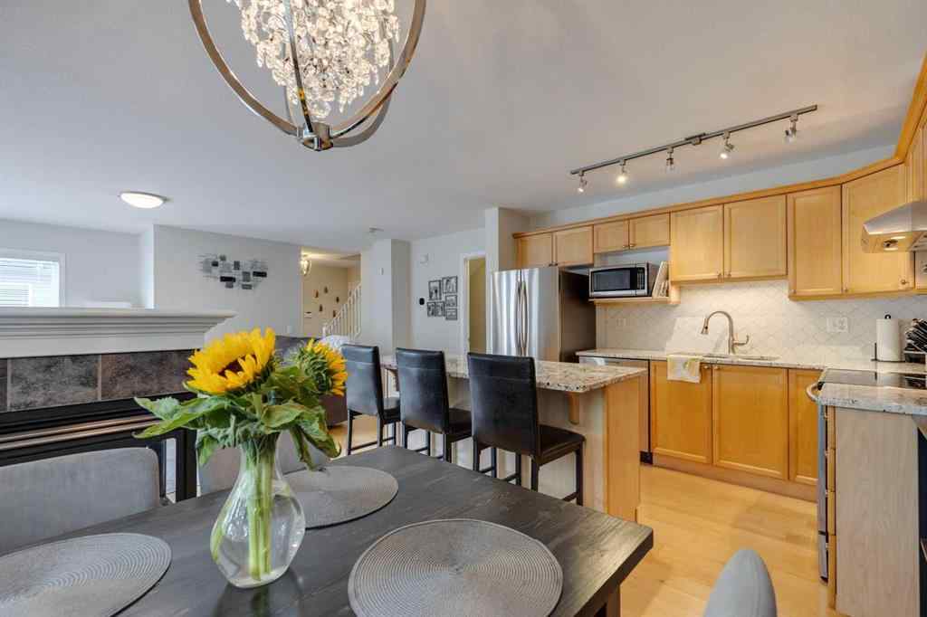 MLS® A2250429 - 46 Simcoe Place SW in Signal Hill Calgary, Residential