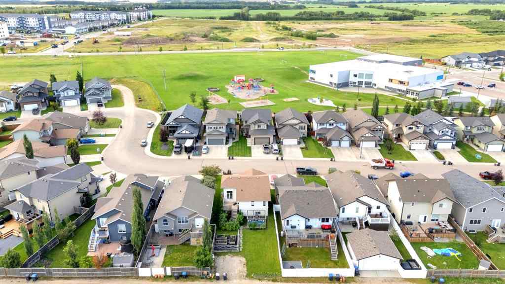 MLS® A2250435 - 30 Bowman Circle  in Beacon Hill Sylvan Lake, Residential