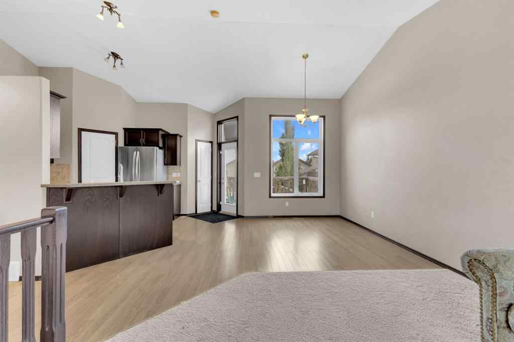 MLS® A2250435 - 30 Bowman Circle  in Beacon Hill Sylvan Lake, Residential