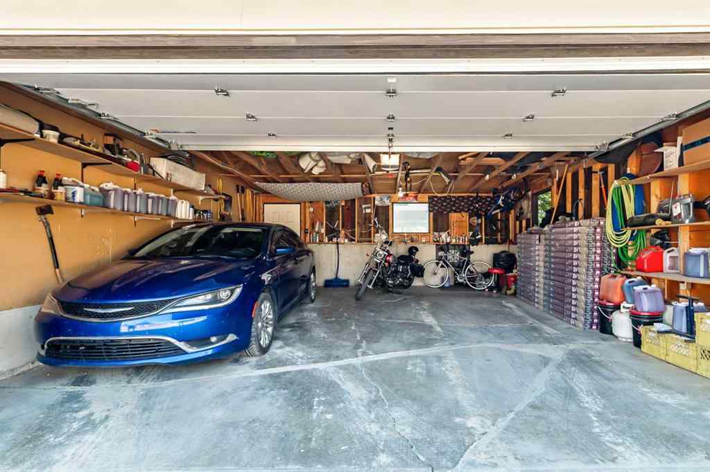 MLS® A2250436 - 72 Beaconsfield Way NW in Beddington Heights Calgary, Residential