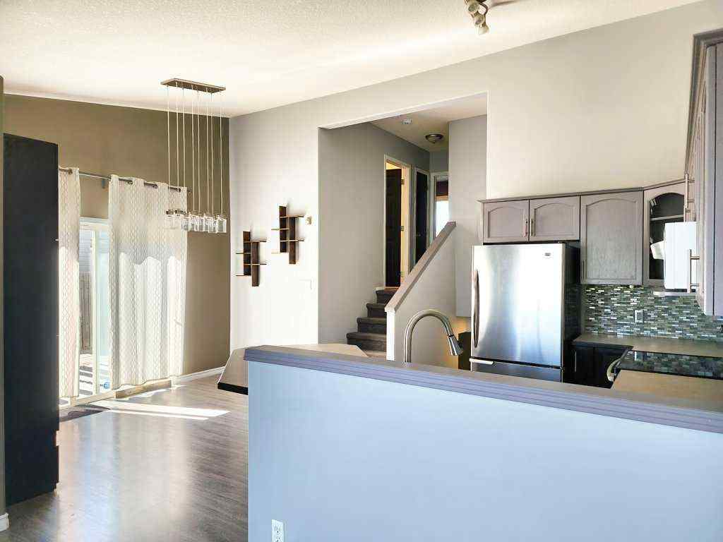 MLS® A2250437 - 94 Heritage Court W in Heritage Heights Lethbridge, Residential