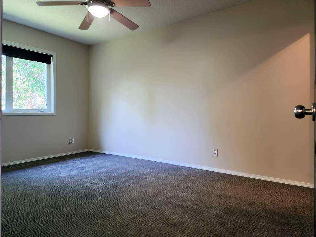 MLS® A2250437 - 94 Heritage Court W in Heritage Heights Lethbridge, Residential
