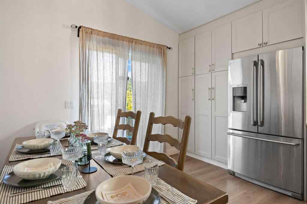 MLS® A2250440 - 110 West Lakeview Crescent  in Lakeview Landing Chestermere, Residential