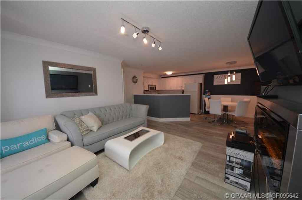 MLS® A2250443 - Unit #104 11240 104 Avenue  in Gateway Grande Prairie, Residential