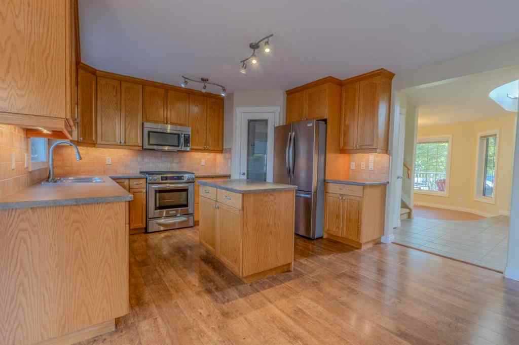 MLS® A2250444 - 114 Cottonwood Creek Way  in Timberlea Fort McMurray, Residential