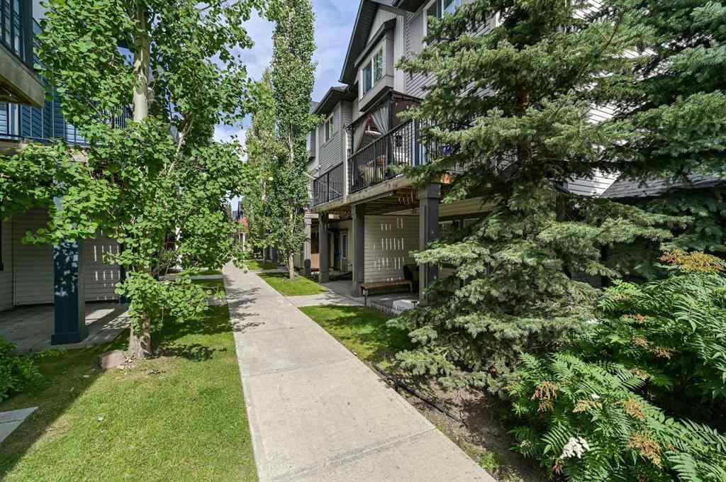 MLS® A2250449 - 37 New Brighton Point SE in New Brighton Calgary, Residential
