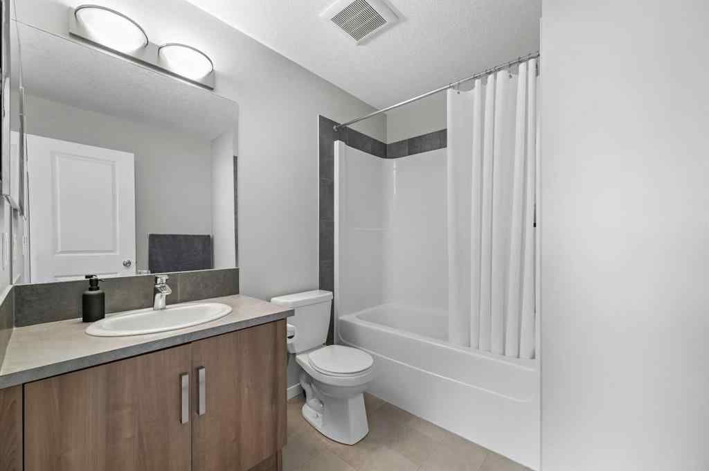 MLS® A2250449 - 37 New Brighton Point SE in New Brighton Calgary, Residential