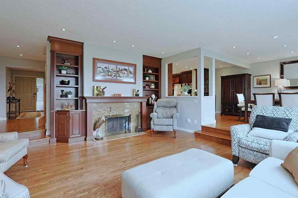 MLS® A2250451 - Unit #30 1901 Varsity Estates Drive NW in Varsity Calgary, Residential