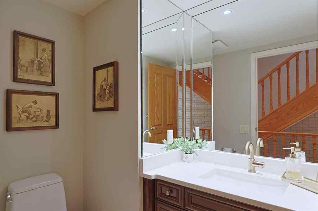 MLS® A2250451 - Unit #30 1901 Varsity Estates Drive NW in Varsity Calgary, Residential