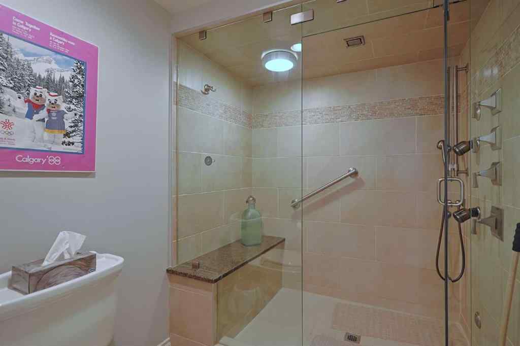 MLS® A2250451 - Unit #30 1901 Varsity Estates Drive NW in Varsity Calgary, Residential