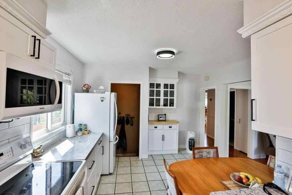 MLS® A2250452 - 526 27 Street S in Glendale Lethbridge, Residential
