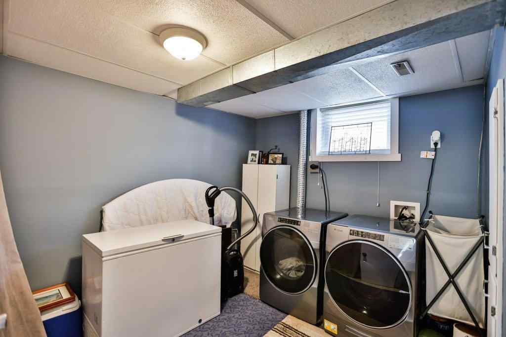 MLS® A2250452 - 526 27 Street S in Glendale Lethbridge, Residential