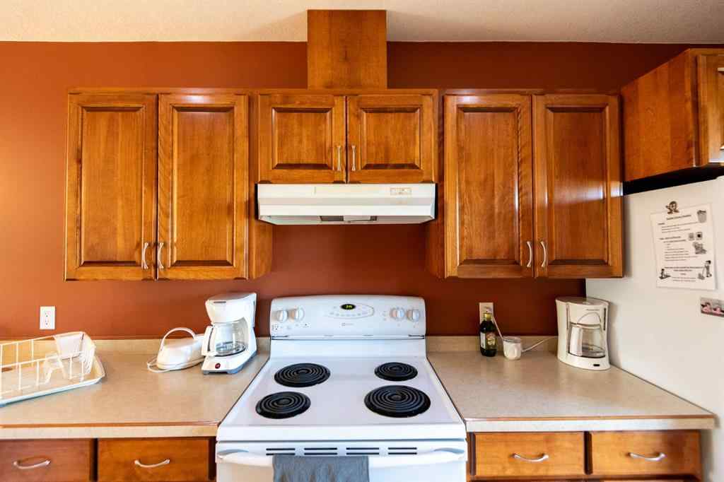 MLS® A2250459 - 10910 98 Avenue  in NONE La Crete, Multi-Family