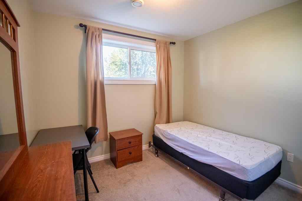 MLS® A2250459 - 10910 98 Avenue  in NONE La Crete, Multi-Family