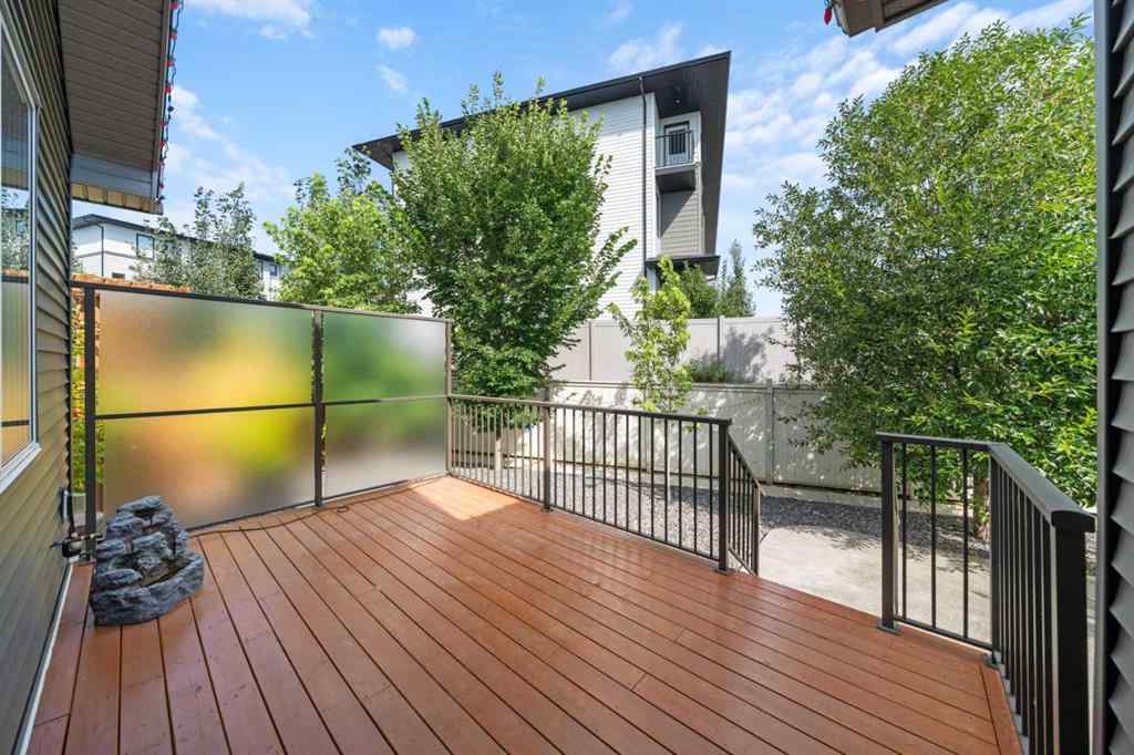 MLS® A2250462 - 136 Drake Landing Gardens  in Drake Landing Okotoks, Residential