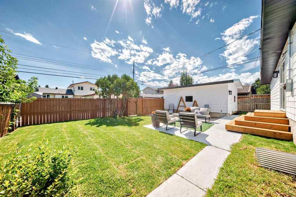MLS® A2250469 - 191 Lake Arrow Green SE in Lake Bonavista Calgary, Residential