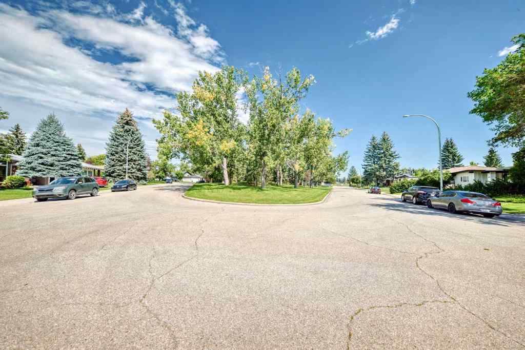 MLS® A2250469 - 191 Lake Arrow Green SE in Lake Bonavista Calgary, Residential