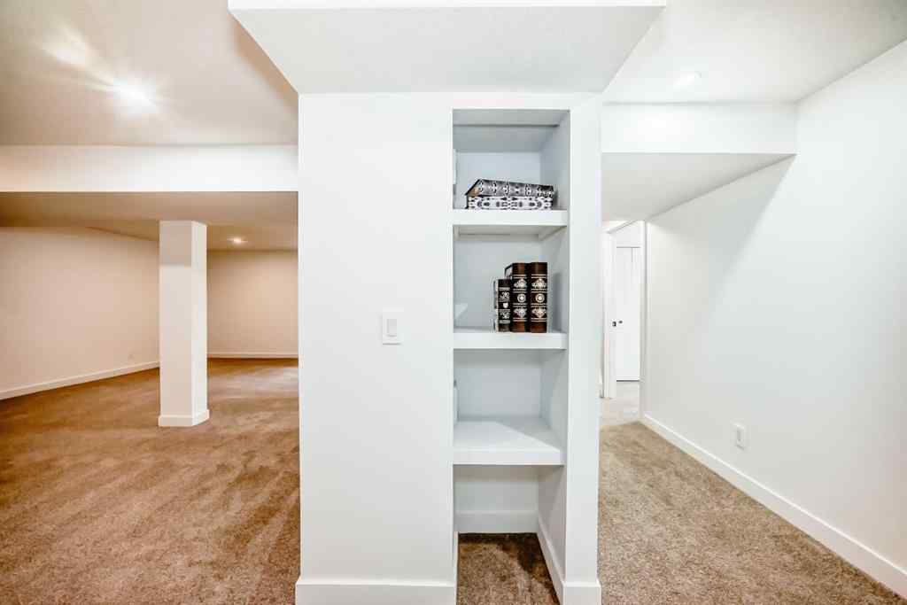 MLS® A2250469 - 191 Lake Arrow Green SE in Lake Bonavista Calgary, Residential