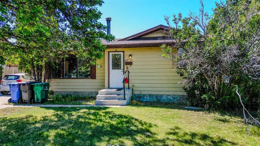 MLS® A2250471 - 34 Pensacola Court W in Varsity Village Lethbridge, Residential