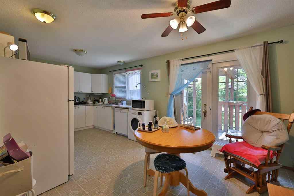 MLS® A2250471 - 34 Pensacola Court W in Varsity Village Lethbridge, Residential