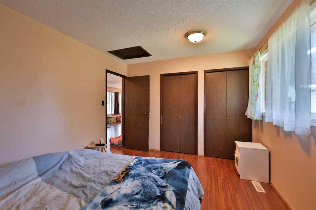 MLS® A2250471 - 34 Pensacola Court W in Varsity Village Lethbridge, Residential