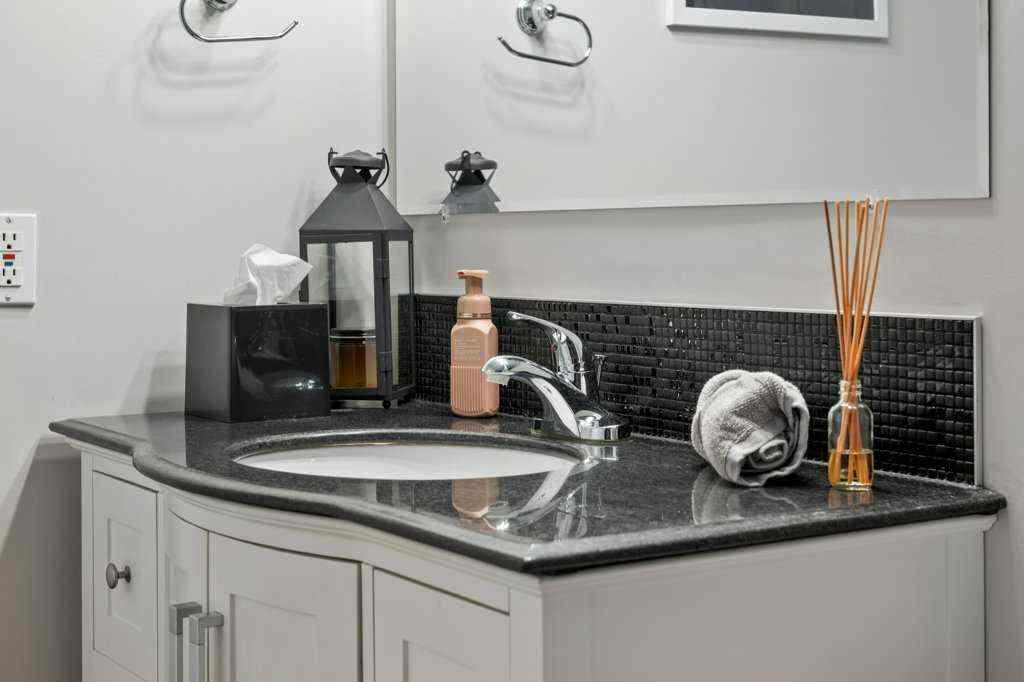 MLS® A2250476 - 55 Macewan Drive NW in MacEwan Glen Calgary, Residential