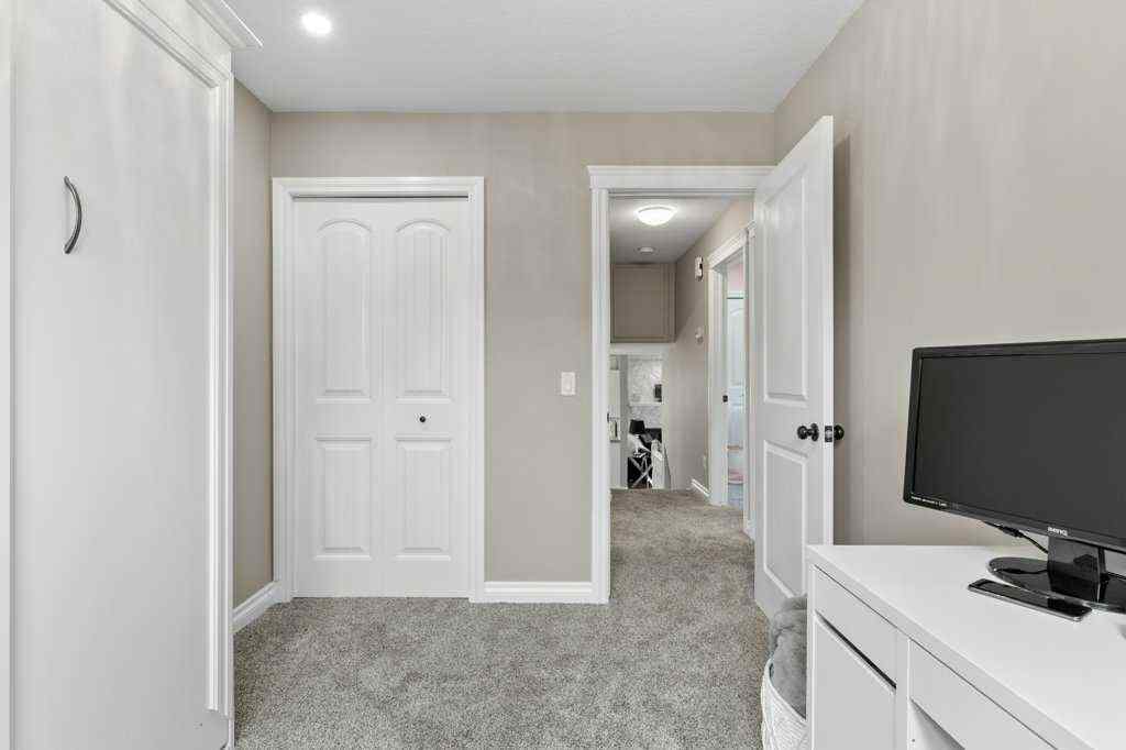 MLS® A2250476 - 55 Macewan Drive NW in MacEwan Glen Calgary, Residential