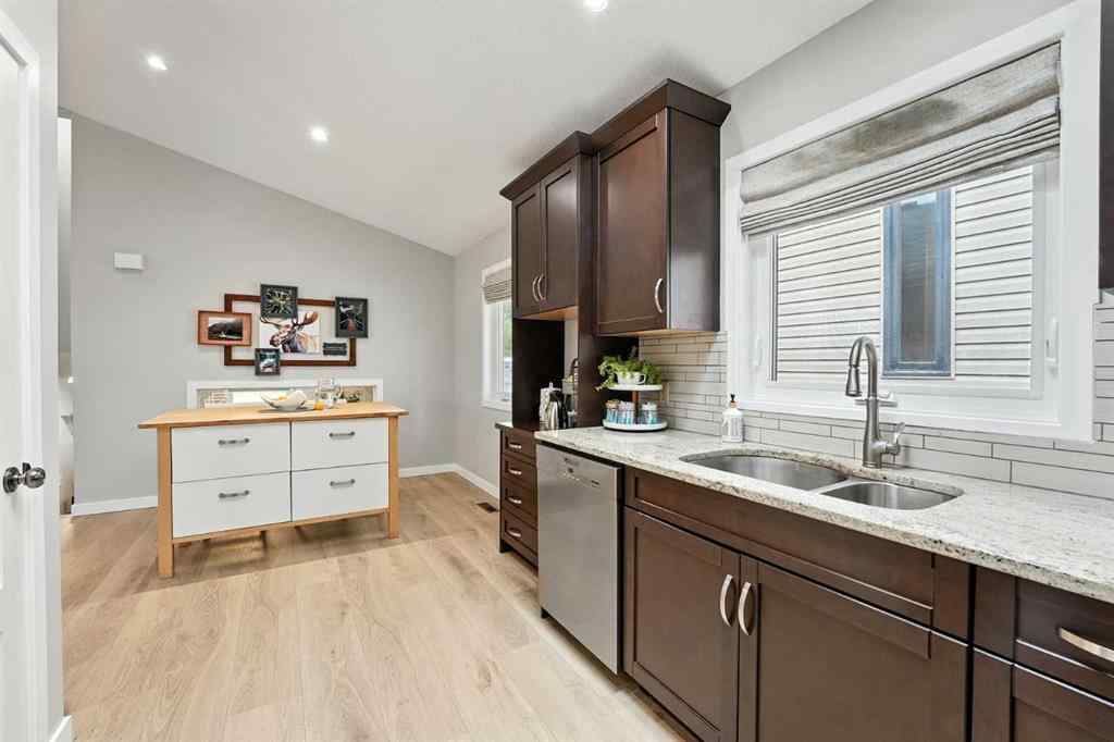 MLS® A2250477 - 87 Macewan Park Circle NW in MacEwan Glen Calgary, Residential
