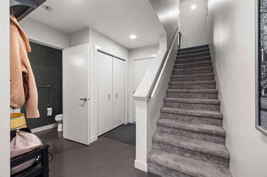 MLS® A2250478 - 3527 69 Street NW in Bowness Calgary, Residential