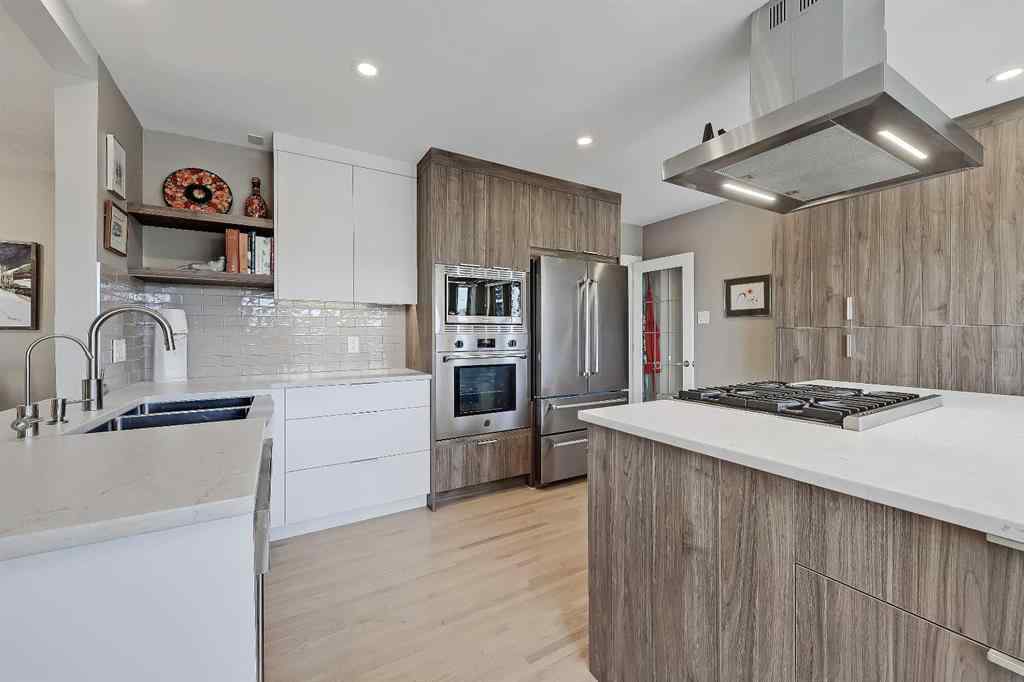 MLS® A2250479 - 1720 12 Avenue NW in Hounsfield Heights/Briar Hill Calgary, Residential