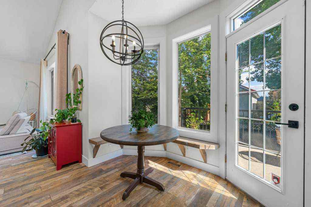 MLS® A2250481 - 139 Douglasdale Point SE in Douglasdale/Glen Calgary, Residential