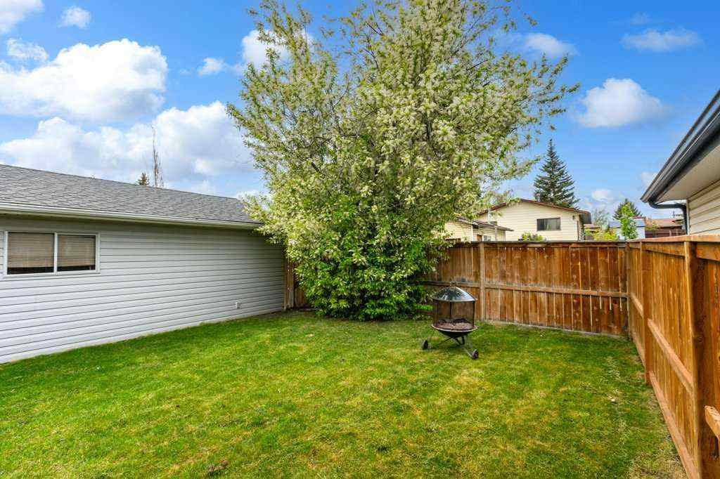 MLS® A2250487 - 131 Bracewood Road SW in Braeside Calgary, Residential