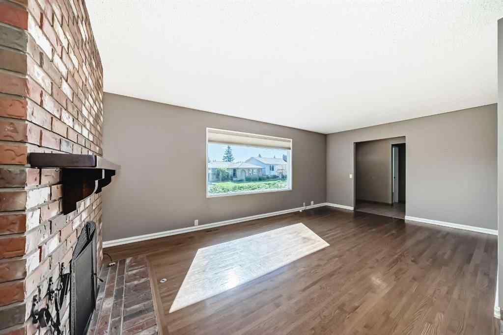 MLS® A2250487 - 131 Bracewood Road SW in Braeside Calgary, Residential