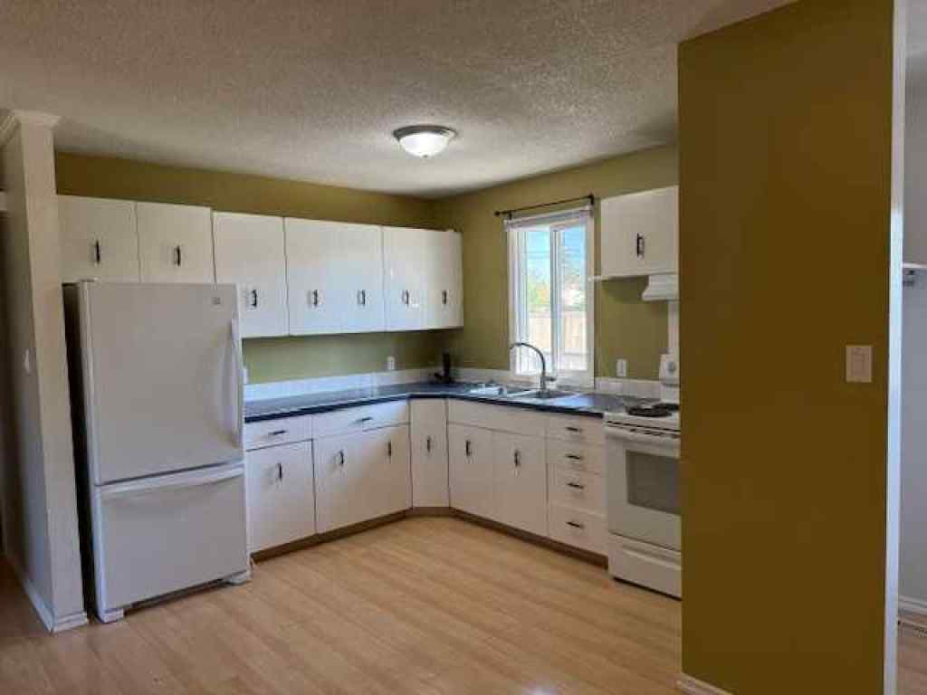 MLS® A2250488 - 10203 103 Street  in NONE High Level, Residential