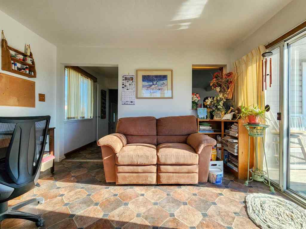MLS® A2250492 - 506 5 Avenue N in NONE Champion, Residential