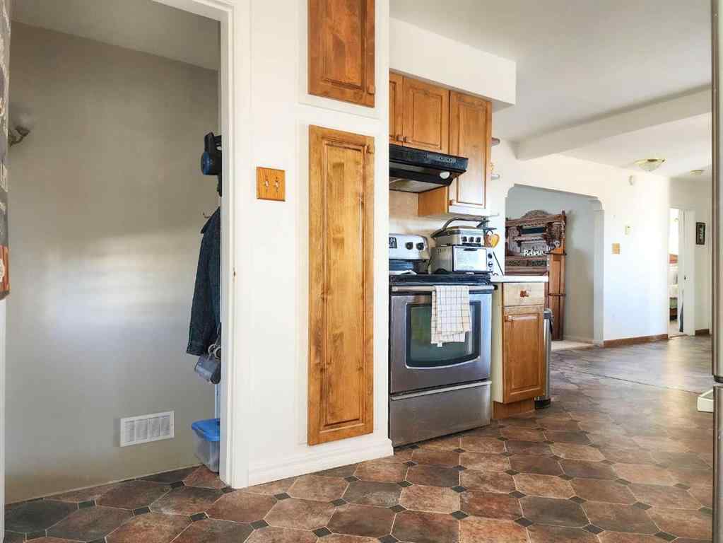 MLS® A2250492 - 506 5 Avenue N in NONE Champion, Residential