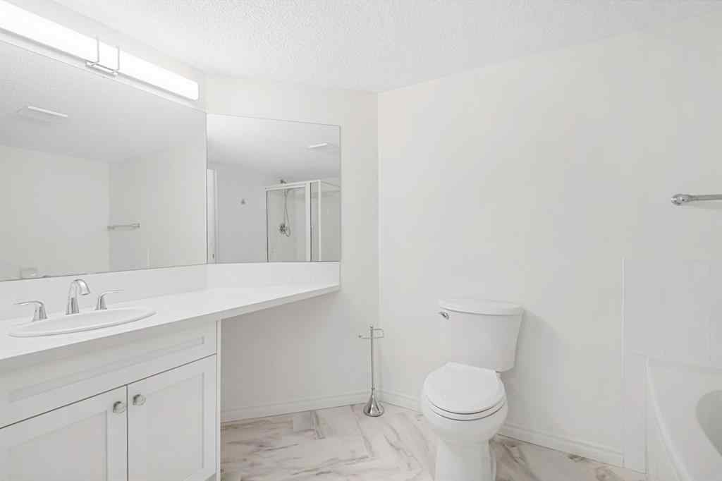MLS® A2250493 - Unit #2205 7451 Springbank Boulevard SW in Springbank Hill Calgary, Residential