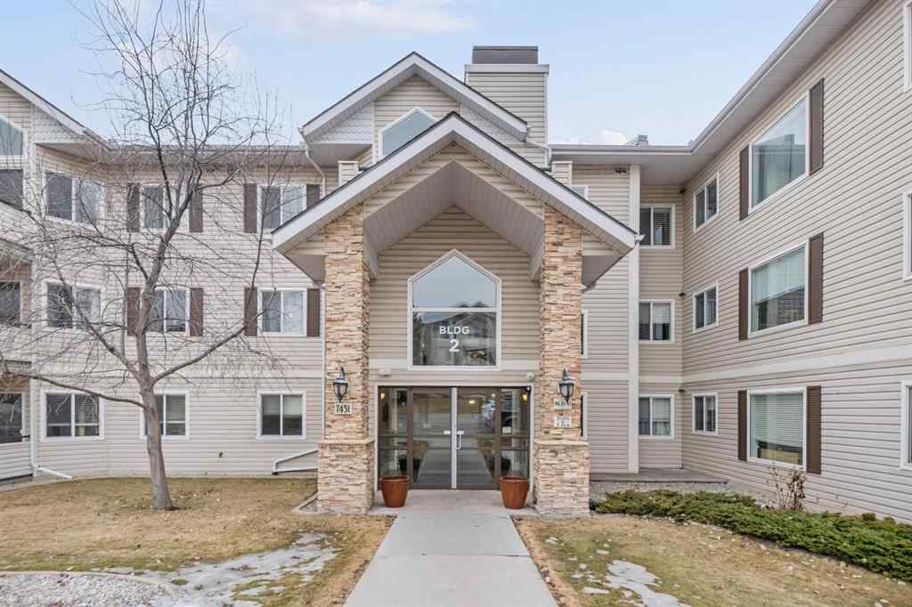 MLS® A2250493 - Unit #2205 7451 Springbank Boulevard SW in Springbank Hill Calgary, Residential
