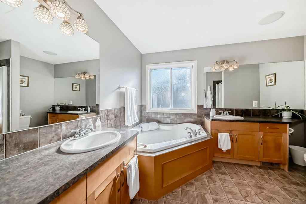 MLS® A2250494 - 128 LAVENDER Way  in Rainbow Falls Chestermere, Residential