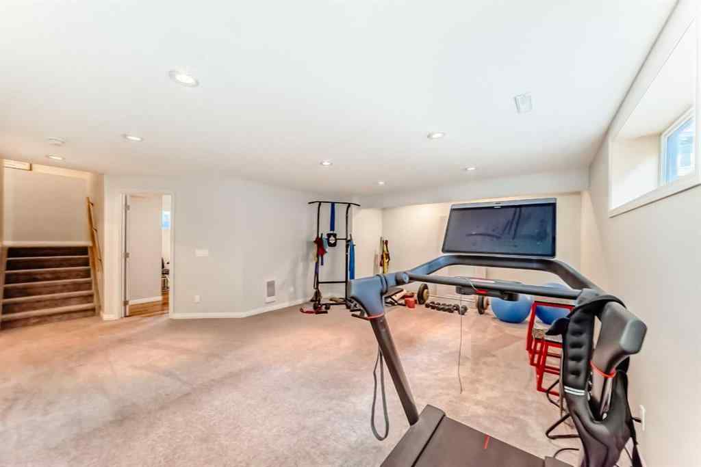 MLS® A2250494 - 128 LAVENDER Way  in Rainbow Falls Chestermere, Residential