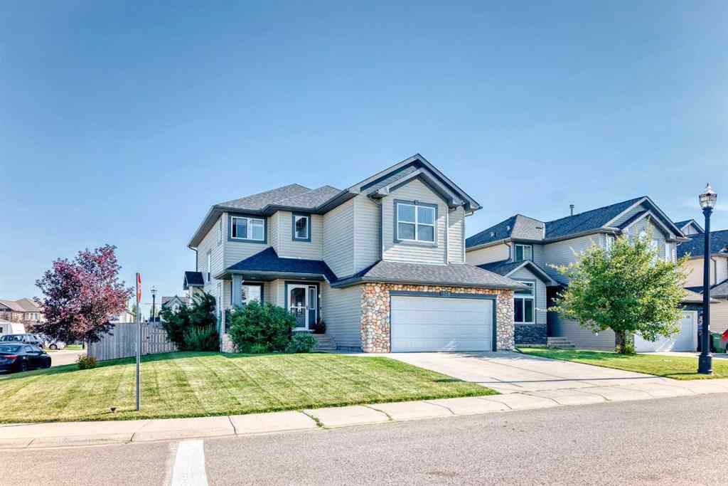 MLS® A2250494 - 128 LAVENDER Way  in Rainbow Falls Chestermere, Residential