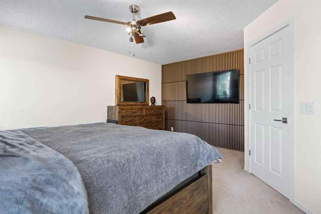 MLS® A2250500 - 73 Riverview Close SE in Riverbend Calgary, Residential
