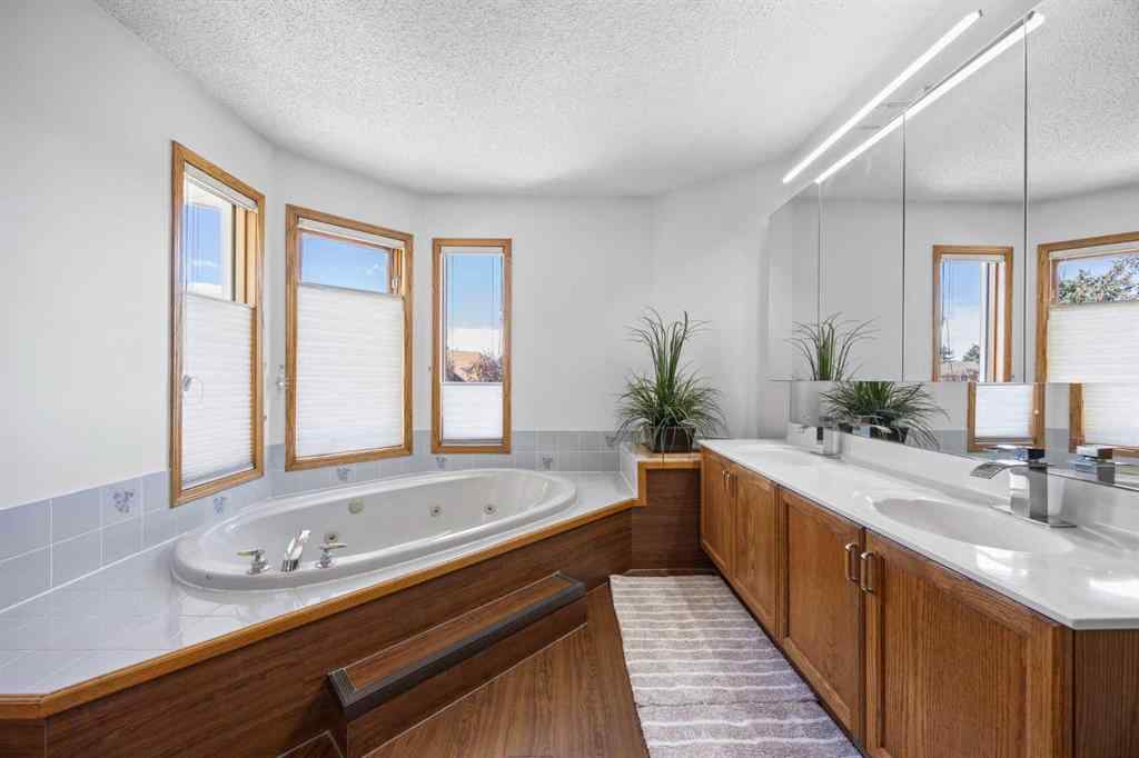 MLS® A2250500 - 73 Riverview Close SE in Riverbend Calgary, Residential