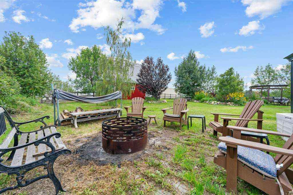 MLS® A2250501 - 264166 Range Road 262   in NONE Rural Rocky View County, Residential