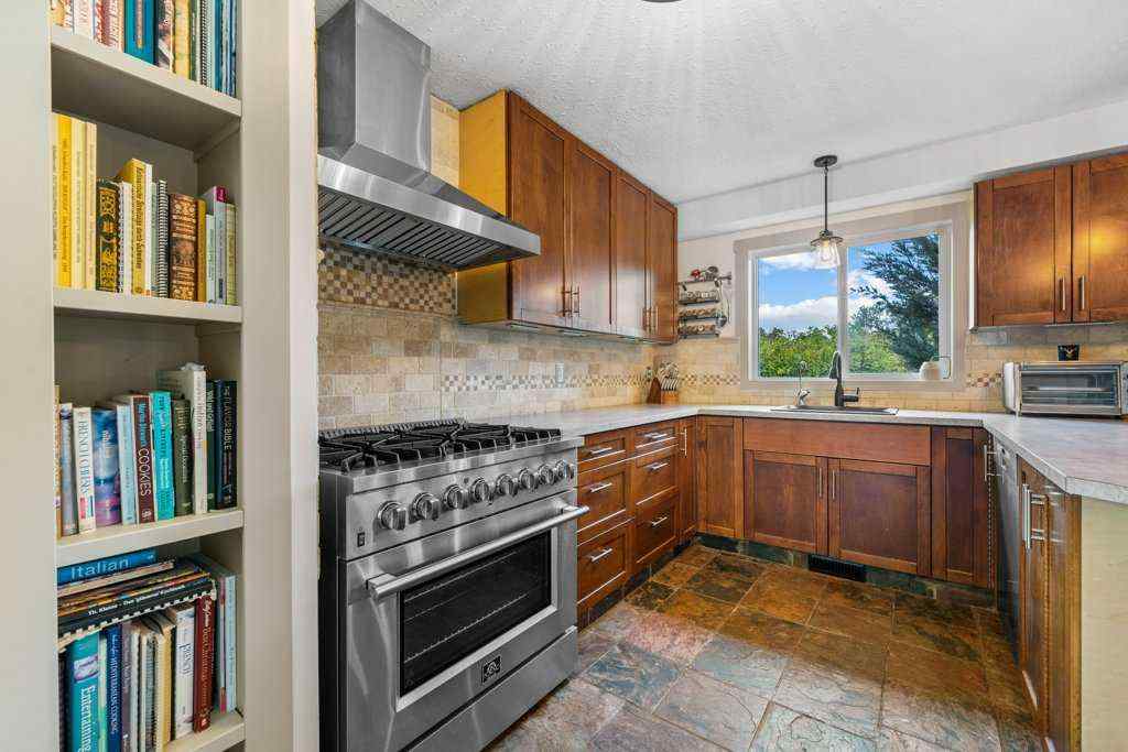 MLS® A2250501 - 264166 Range Road 262   in NONE Rural Rocky View County, Residential