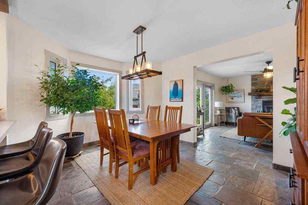 MLS® A2250501 - 264166 Range Road 262   in NONE Rural Rocky View County, Residential