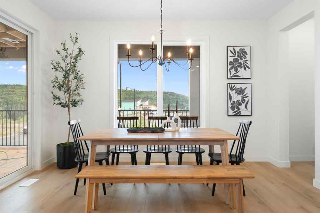 MLS® A2250508 - 28 Sunvalley View  in Sunset Ridge Cochrane, Residential