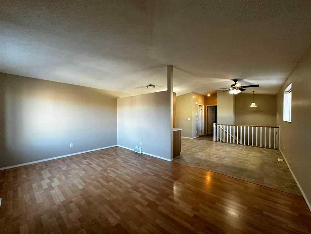 MLS® A2250513 - 72 Valleyview Drive SW in SW Hill Medicine Hat, Multi-Family